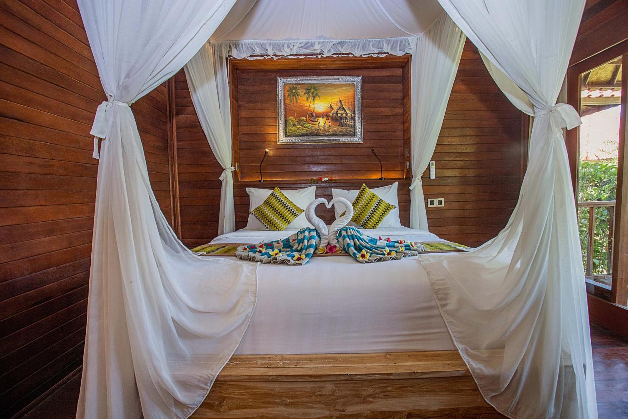 The Parnas Hotel นูซาเลมโบงัน ภายนอก รูปภาพ