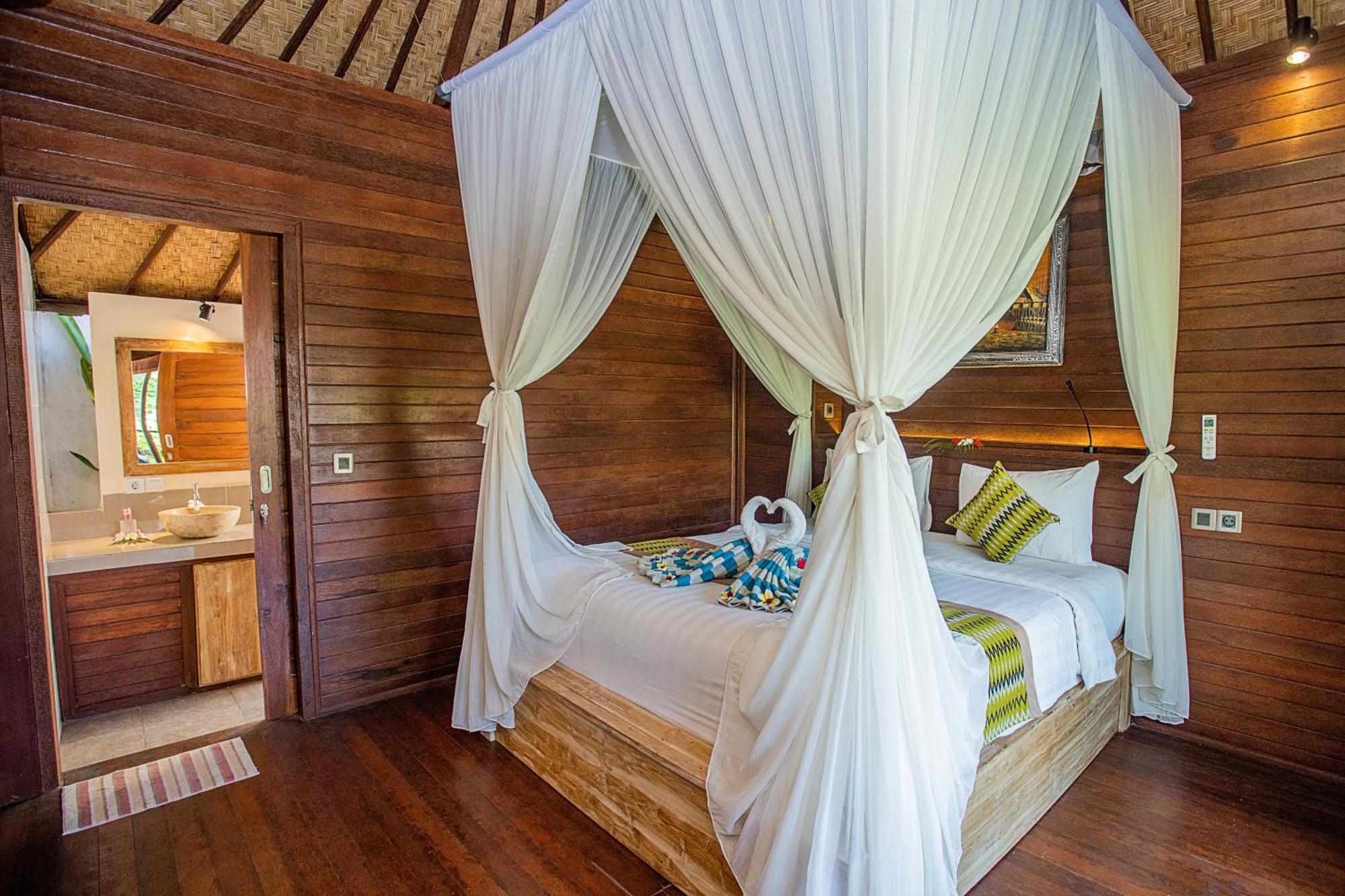 The Parnas Hotel นูซาเลมโบงัน ภายนอก รูปภาพ